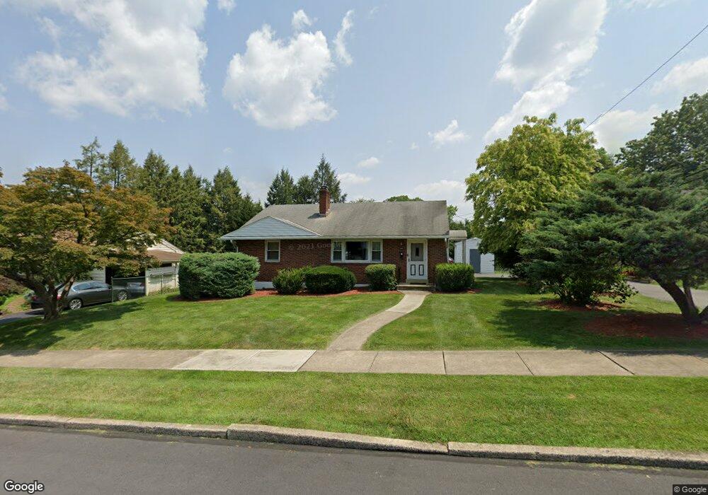 1045 N 26th St, Allentown, PA 18104 - photo 1