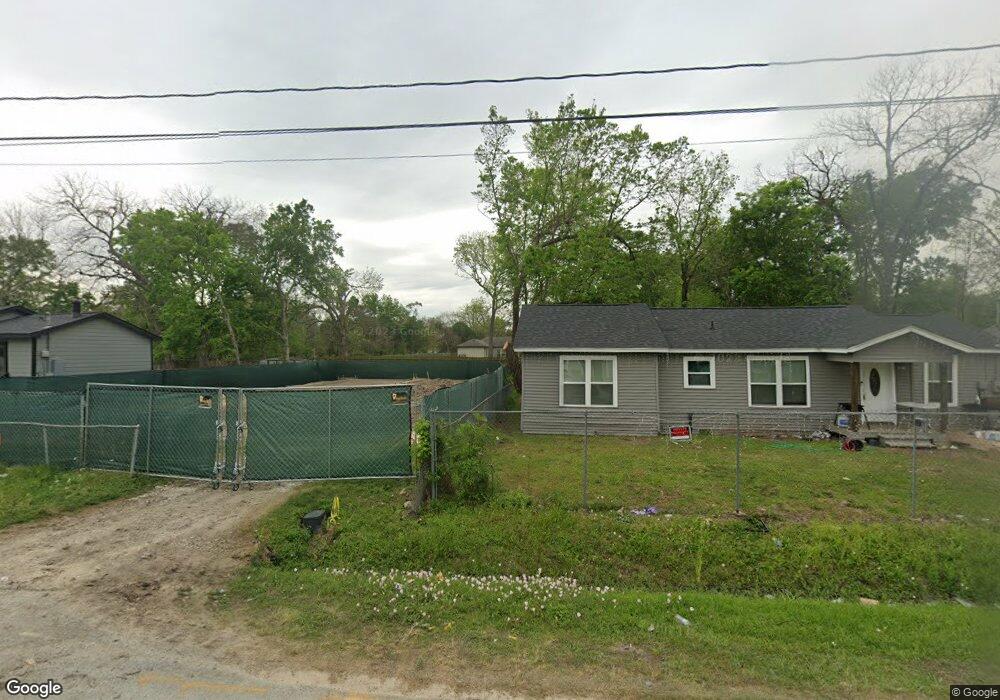 1011 Lucky St unit A, Houston, TX 77088 - photo 1