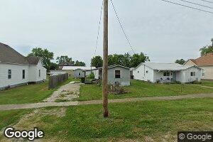 202 W North 1st St, Findlay, IL 62534