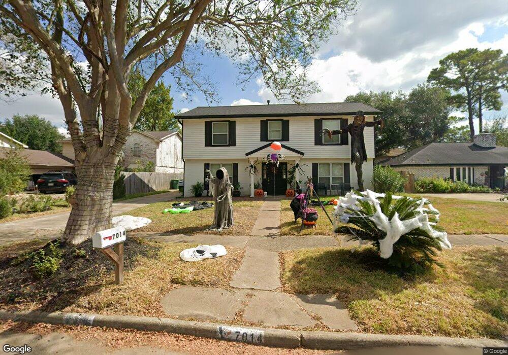 7014 Wagonwheel Ln, Houston, TX 77088 - photo 1
