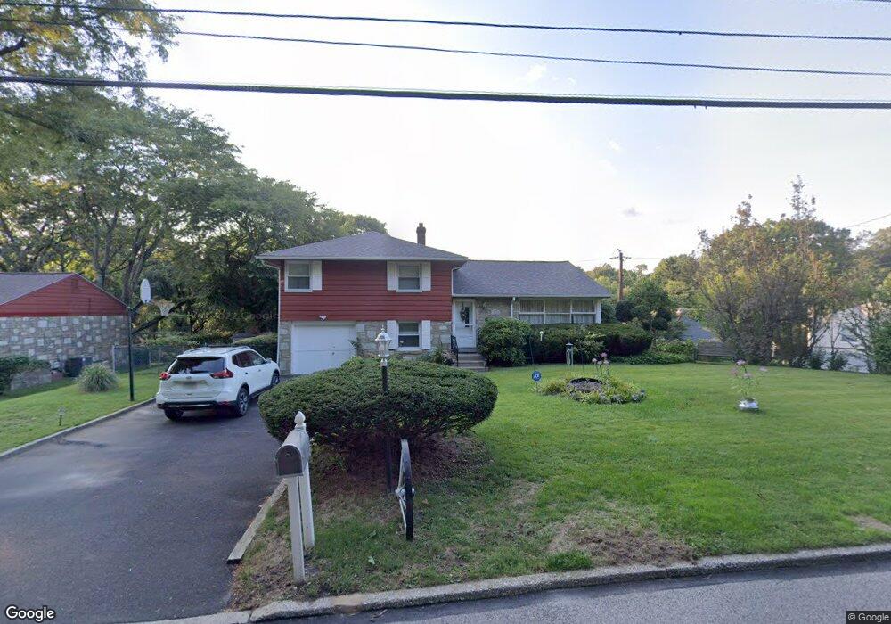 441 W Waverly Rd, Glenside, PA 19038 - photo 1