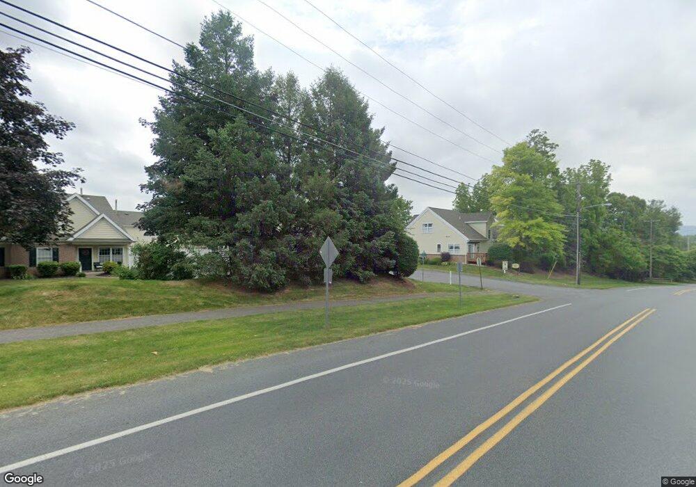 2426 Steeplechase Dr unit 13, Macungie, PA 18062 - photo 1