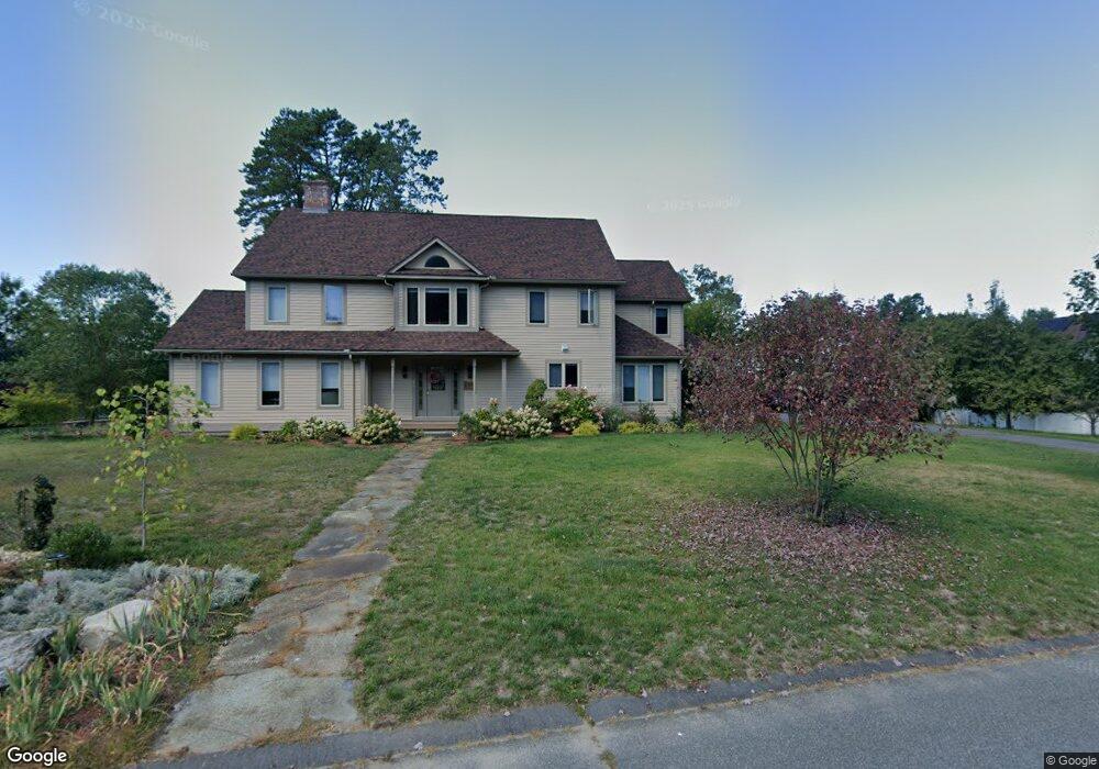 24 Tanglewood Rd, Amherst, MA 01002 - photo 1