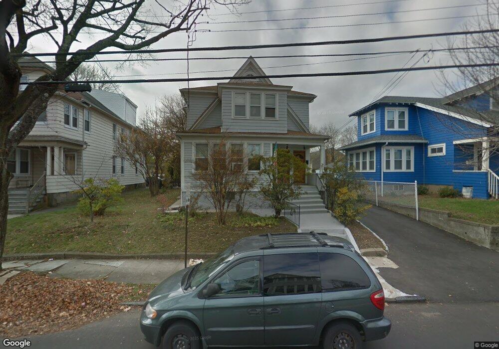 319 Beechmont Ave unit 321, Bridgeport, CT 06606 - photo 1