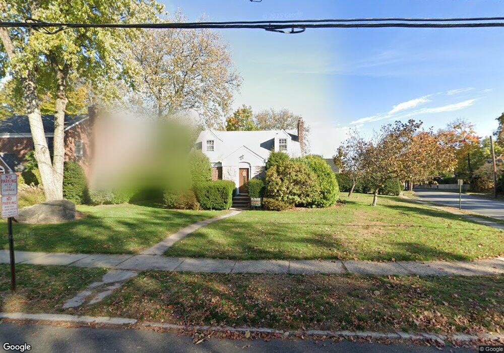 626 Bogert Rd, River Edge, NJ 07661 - photo 1