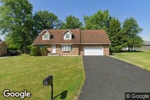 207 Causemaker Dr, Atkinson, IL 61235
