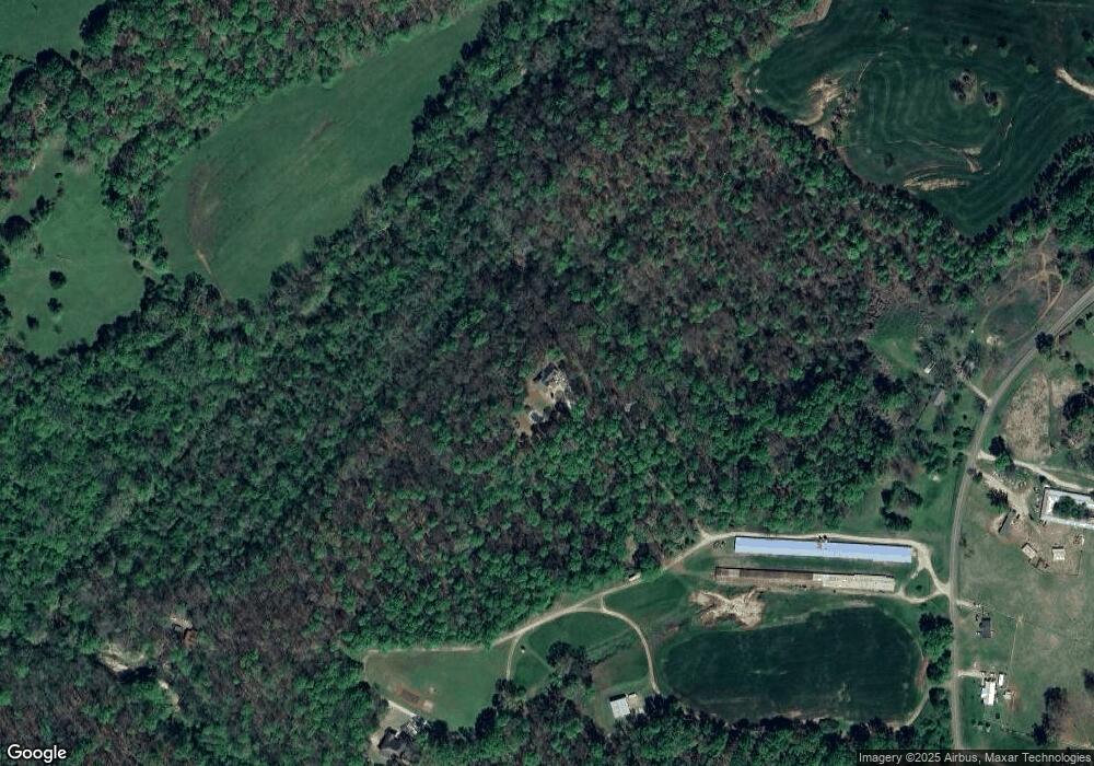 140 Whoopsie Dr, Gillsville, GA 30543 - photo 1