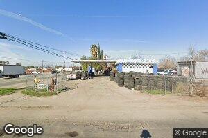 8100 Buena Vista Blvd, Lamont, CA 93241