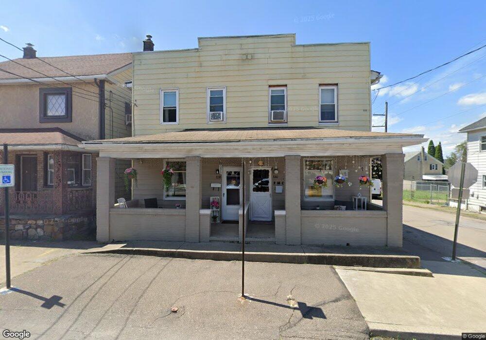 838 N Vine St, Hazleton, PA 18201 - photo 1