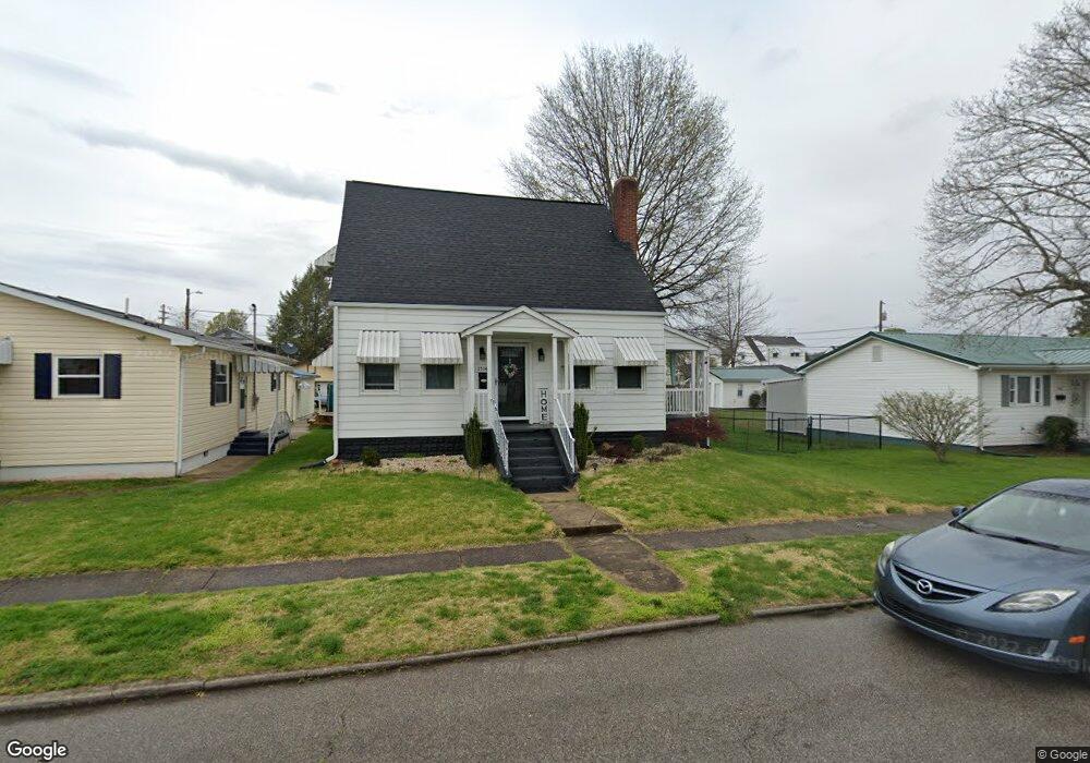 1514 West Virginia Ave, Dunbar, WV 25064 - photo 1