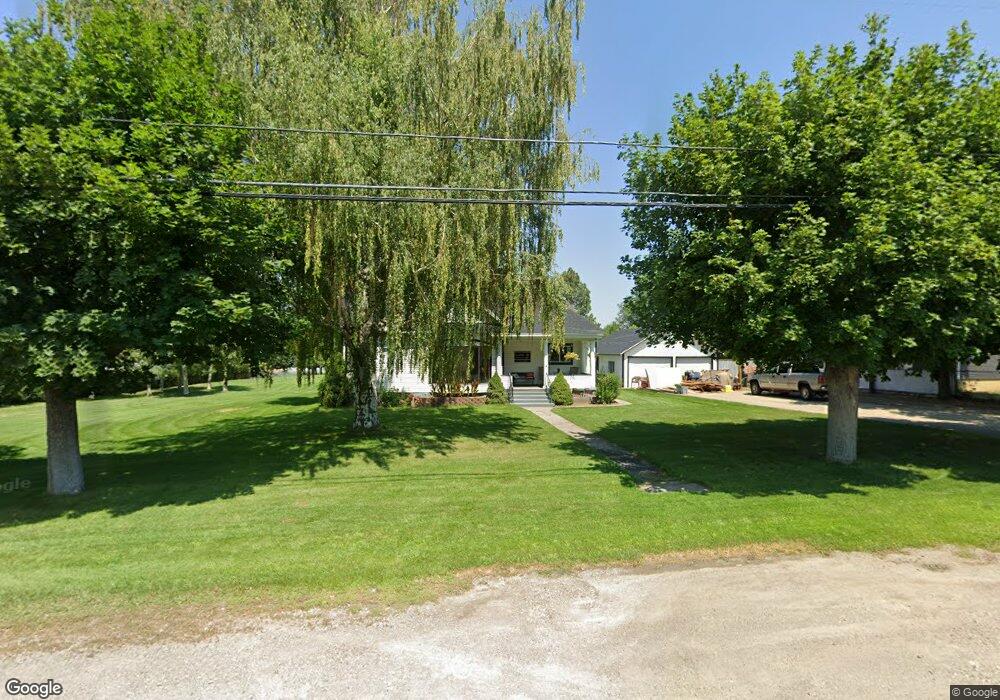 369 E 100 S, Hyrum, UT 84319 - photo 1