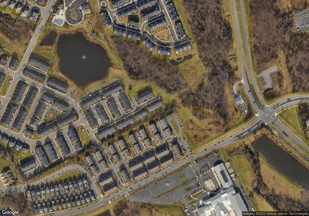 42631 Offenham Terrace, Chantilly, VA 20152 - photo 1