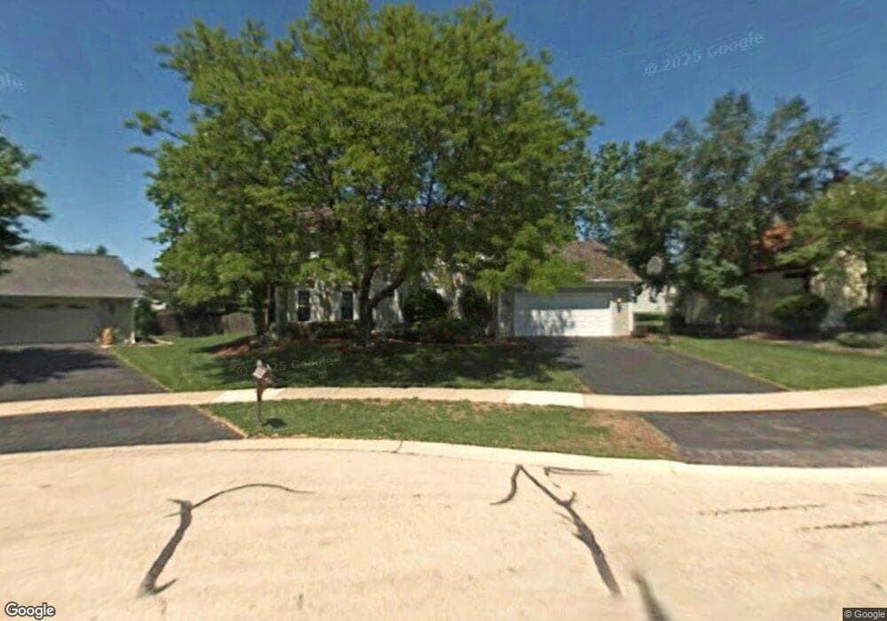 1845 Princeton Cir, Naperville, IL 60565 - photo 1