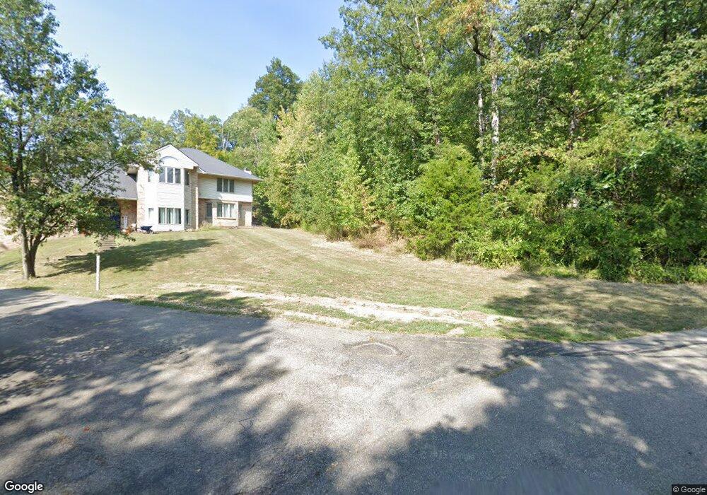 11444 W Red Oak Ct, Columbus, IN 47201 - photo 1