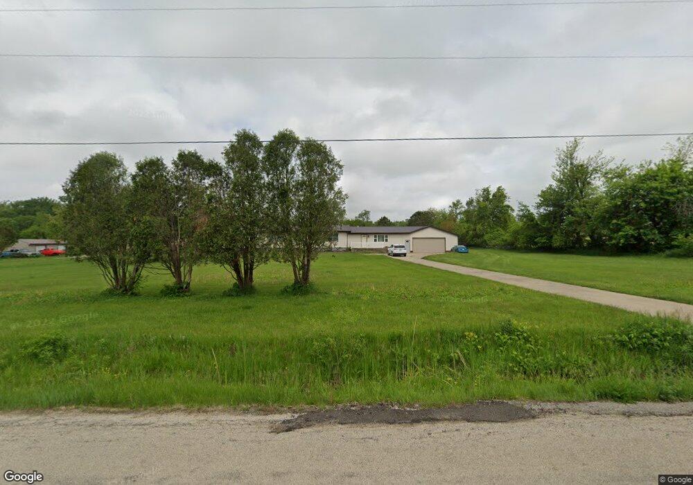 3620 21st St SW, Cedar Rapids, IA 52404 - photo 1
