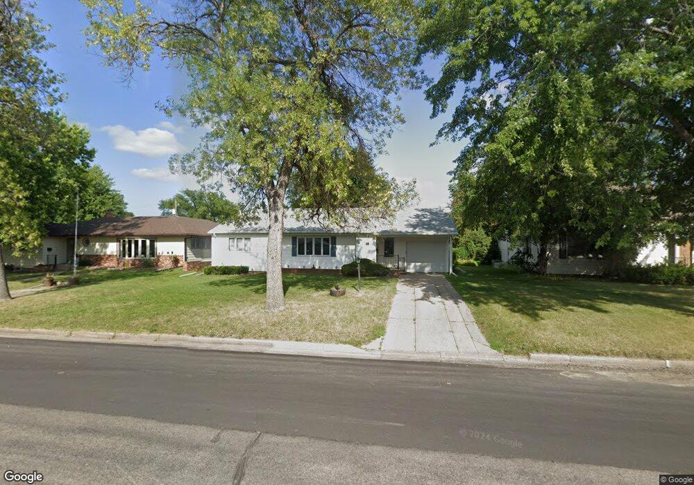 240 12th Ave NE, Jamestown, ND 58401 - photo 1