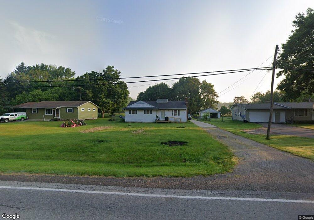 5065 E Carpenter Rd, Flint, MI 48506 - photo 1