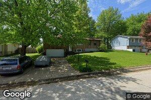 306 S Parkview Dr, Eldridge, IA 52748