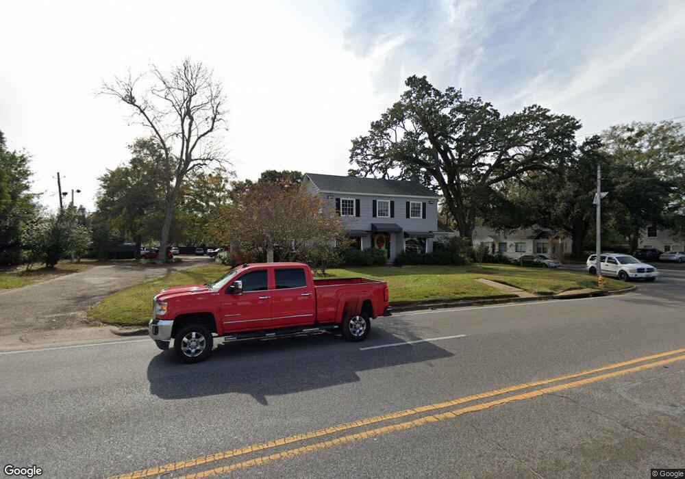 2513 Dauphin St, Mobile, AL 36606 - photo 1