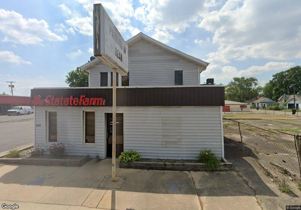 2307 S Madison St unit 3, Muncie, IN 47302 - photo 1