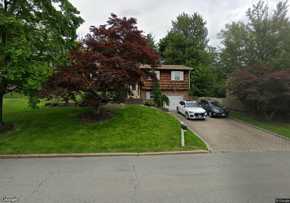 13 Riverglen Dr, Thiells, NY 10984 - photo 1