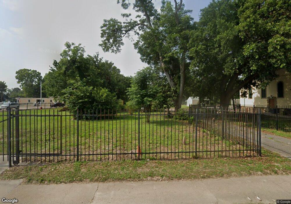 28 Tidwell Rd, Houston, TX 77022 - photo 1