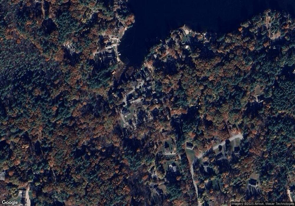 8 Andover St, Pelham, NH 03076 - photo 1