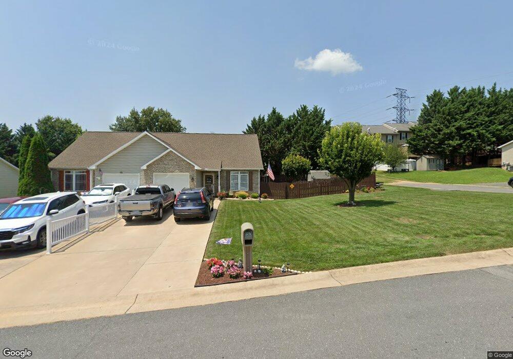 3415 Dawn Dr, Harrisonburg, VA 22801 - photo 1