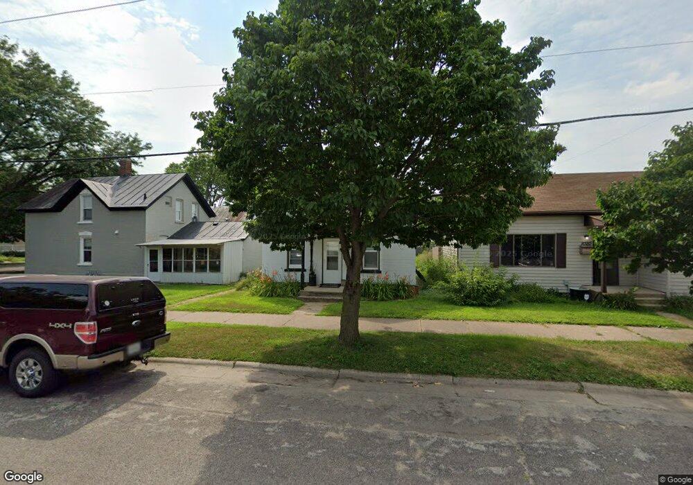 1026 10th St S, La Crosse, WI 54601 - photo 1