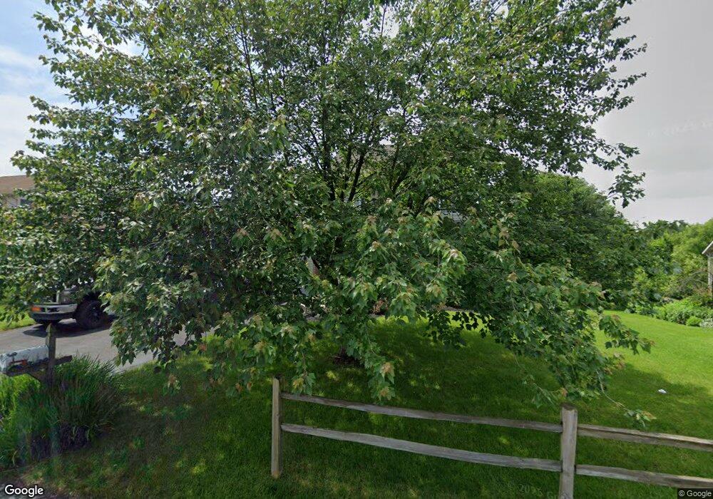 749 Dickeys Dr, Chambersburg, PA 17202 - photo 1