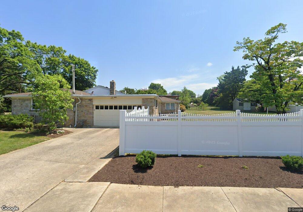 3018 W Chew St unit 3024, Allentown, PA 18104 - photo 1