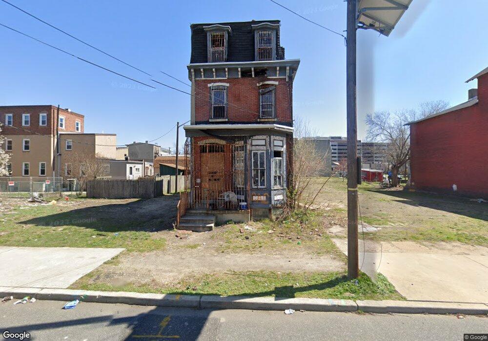 308 S 4th St, Camden, NJ 08103 - photo 1