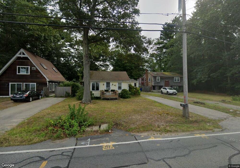 198 Wampatuck St, Pembroke, MA 02359 - photo 1