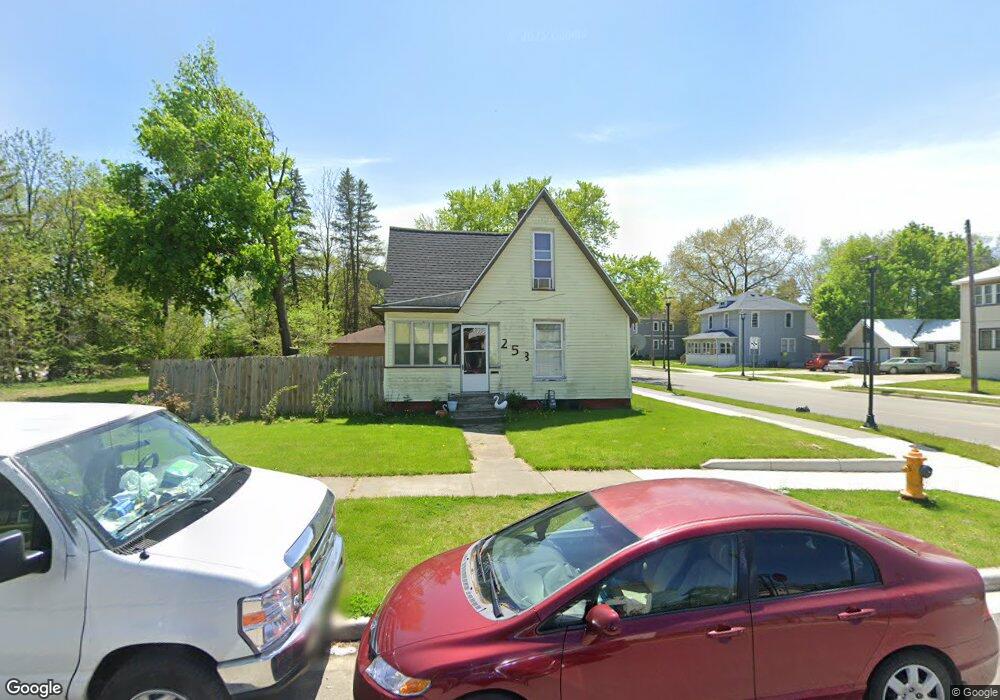 253 W Garfield Ave, Elkhart, IN 46516 - photo 1