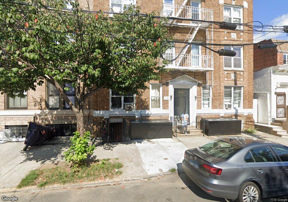 2534 43rd St, Long Island City, NY 11103 - photo 1