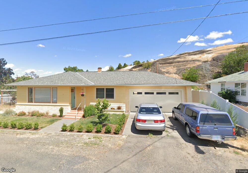 545 Hager St, Heppner, OR 97836 - photo 1