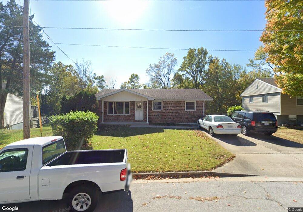 308 Hutchinson Dr, Rolla, MO 65401 - photo 1