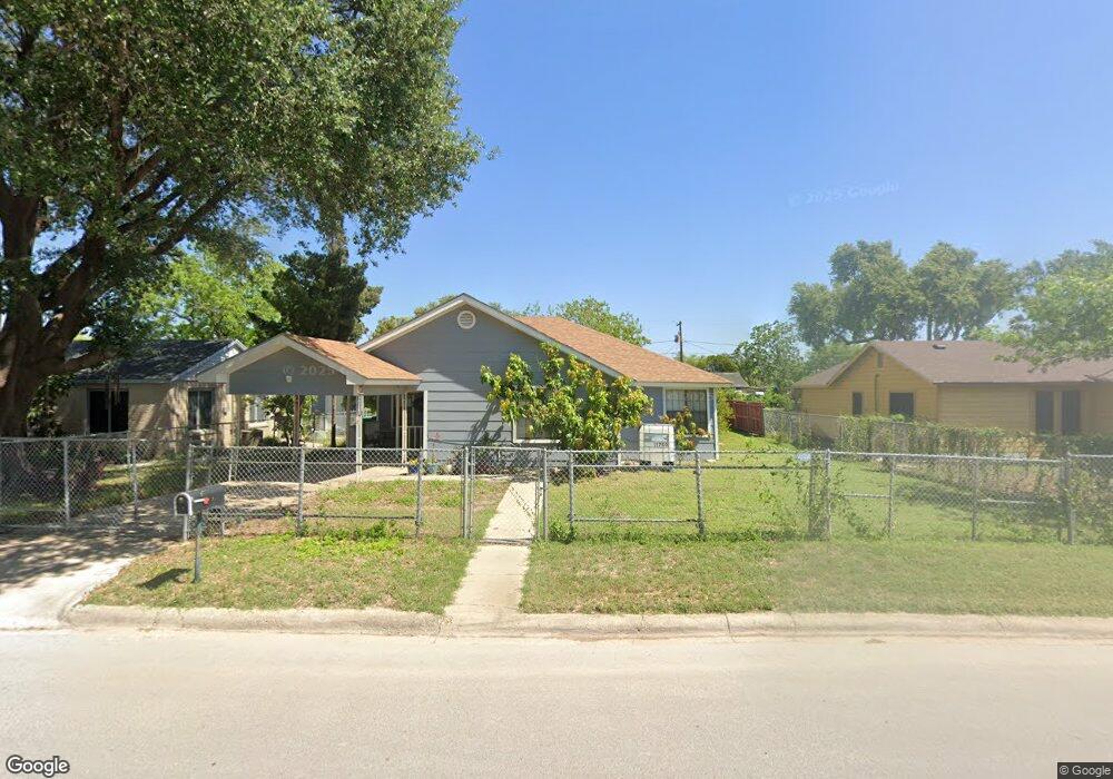 205 E Warren St, Pharr, TX 78577 - photo 1