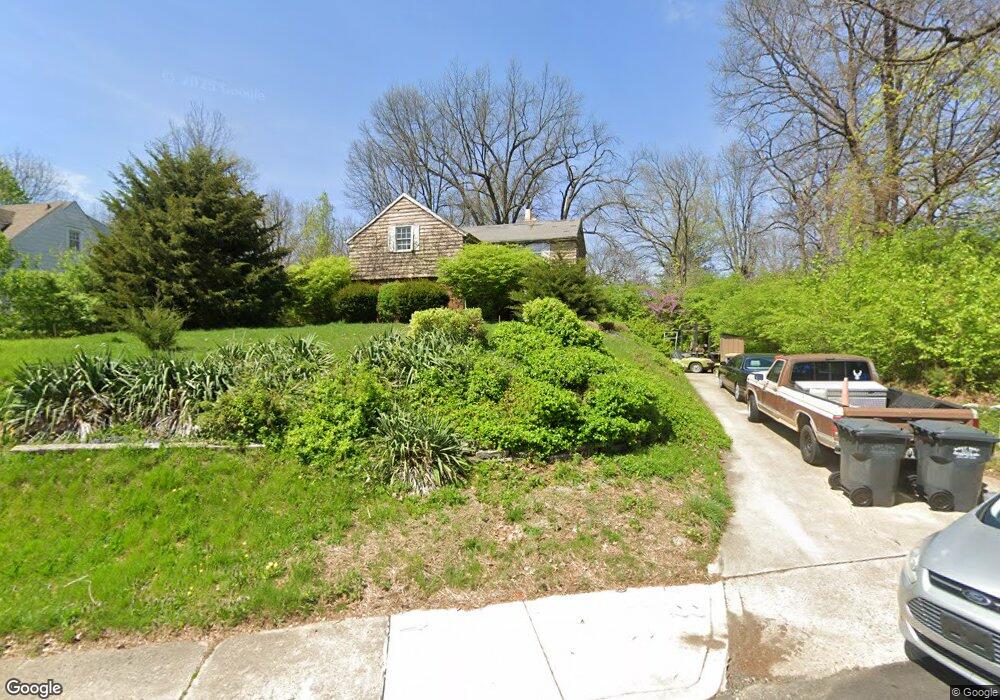 1912 W 11th St, Anderson, IN 46016 - photo 1