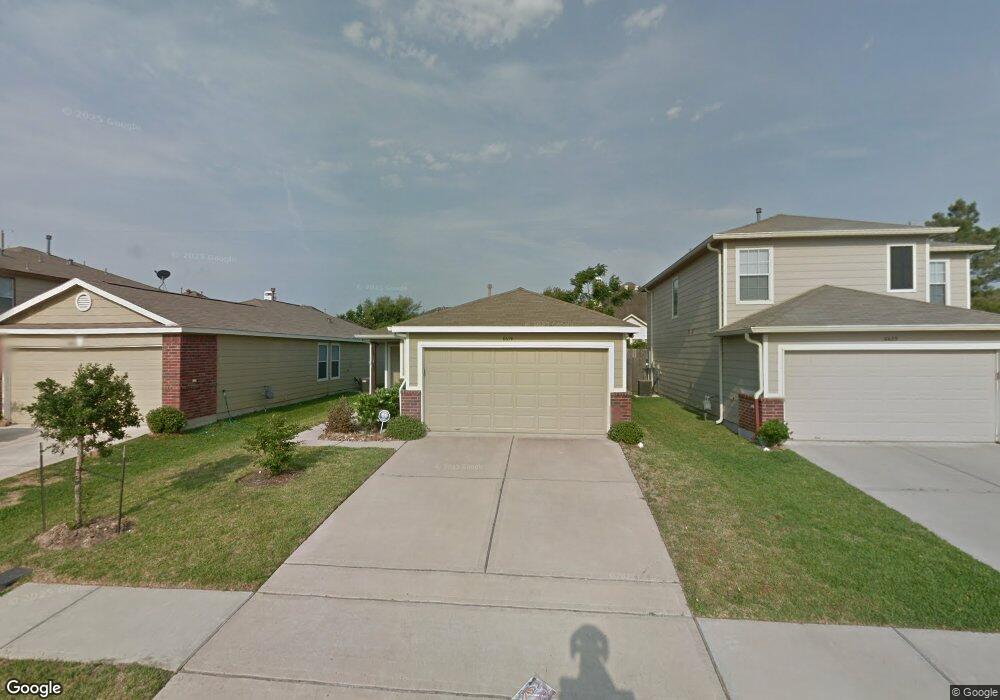 8619 Twillingate Ln, Houston, TX 77040 - photo 1