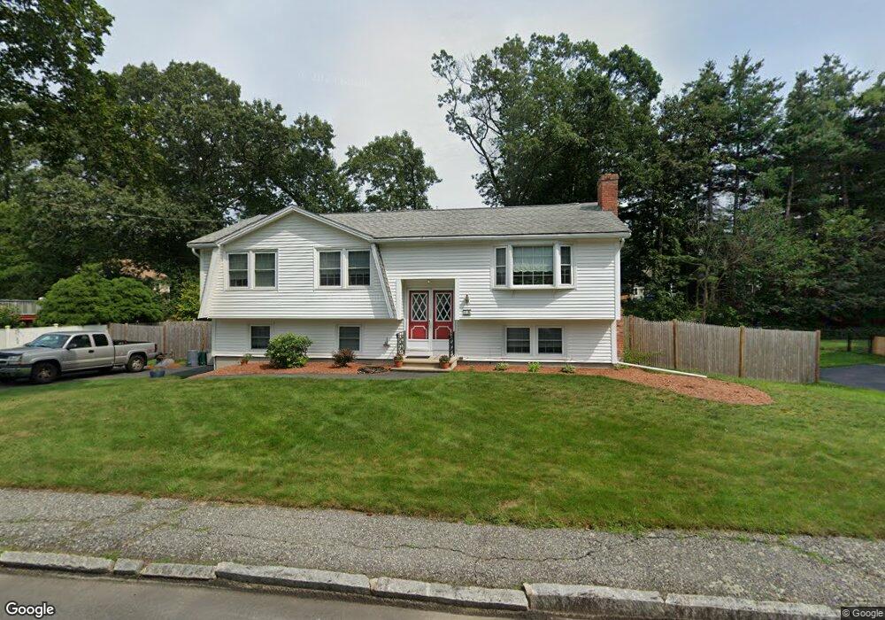 6 Pigeon Rd, Woburn, MA 01801 - photo 1
