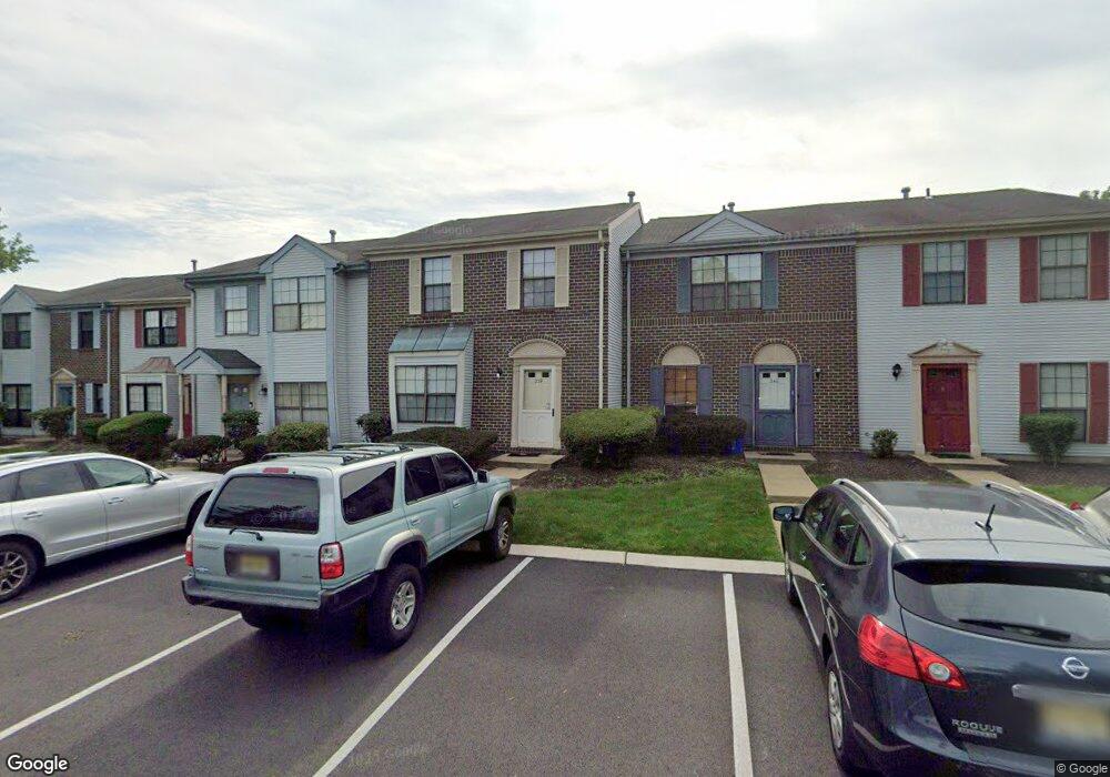 239 Hampshire Ct, Piscataway, NJ 08854 - photo 1