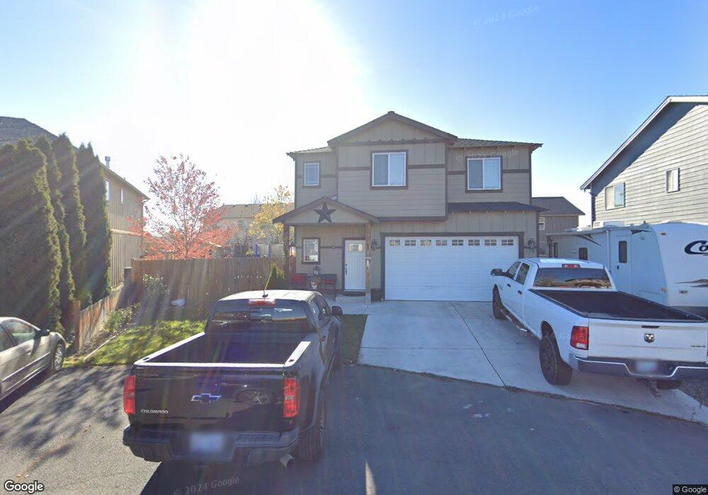 754 NE Apache Ct, Redmond, OR 97756 - photo 1