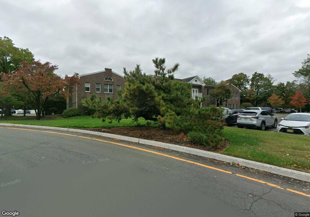 947 Linwood Ave unit 2N, Ridgewood, NJ 07450 - photo 1