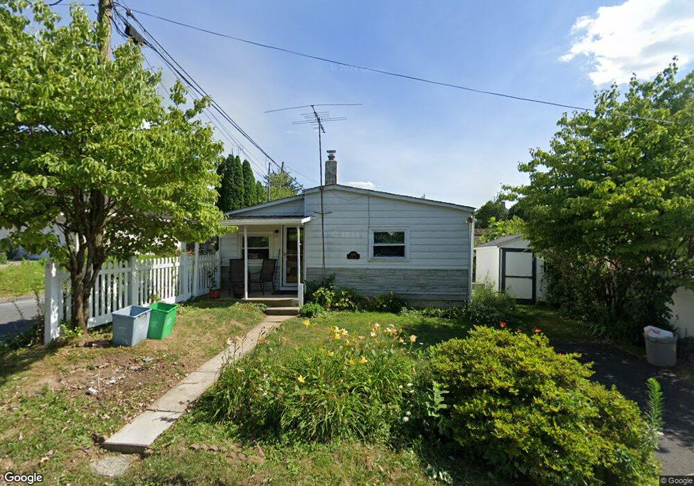 901 S Meadow St unit 903, Allentown, PA 18103 - photo 1