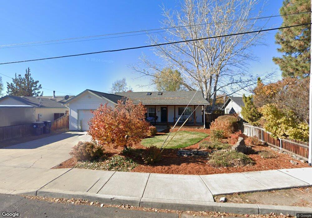 2807 SW 23rd St, Redmond, OR 97756 - photo 1