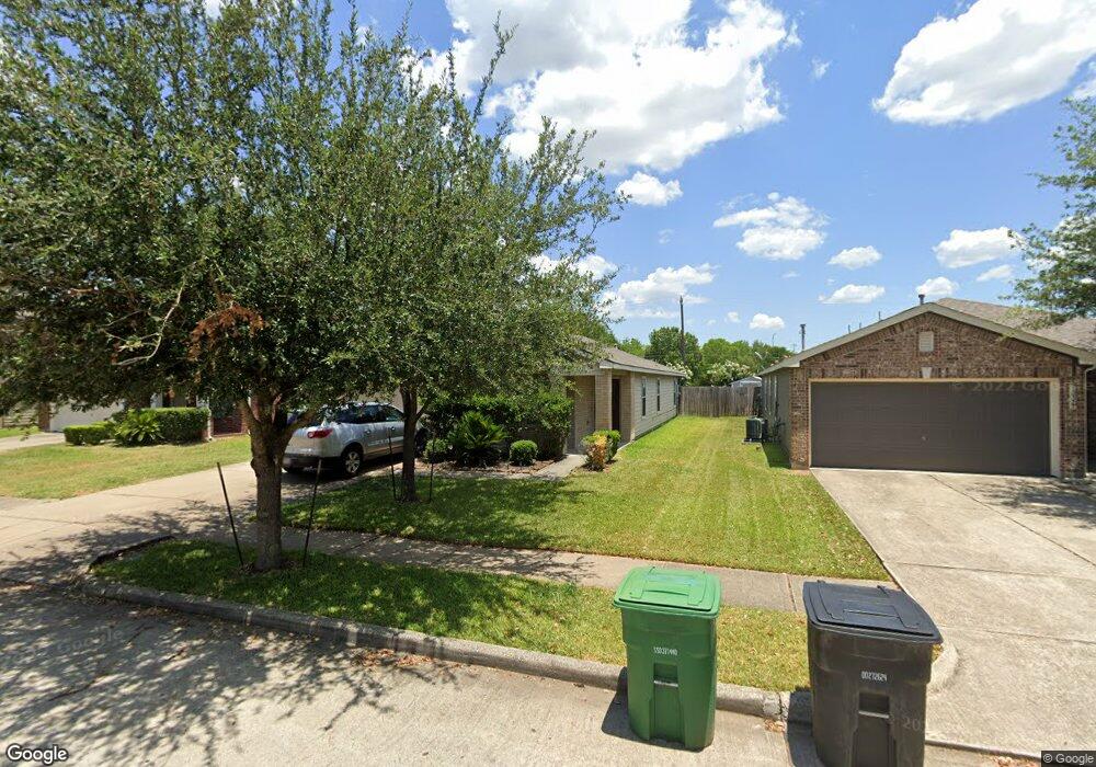 10323 Southover Ct, Houston, TX 77075 - photo 1