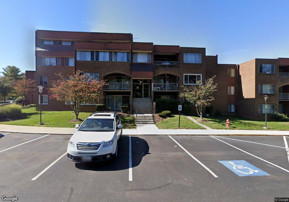 404 Girard St, Gaithersburg, MD 20877 - photo 1