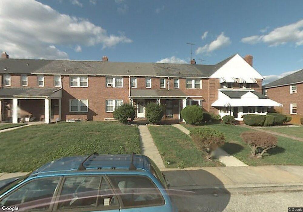 1344 Crofton Rd, Baltimore, MD 21239 - photo 1