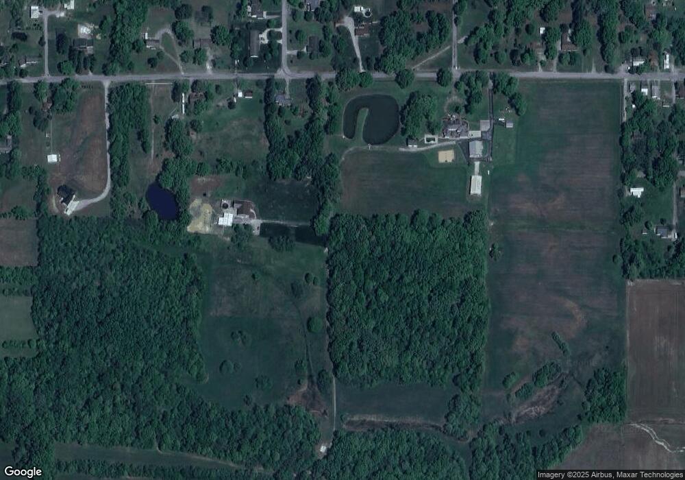 603 Beggs St, Harrisburg, IL 62946 - photo 1